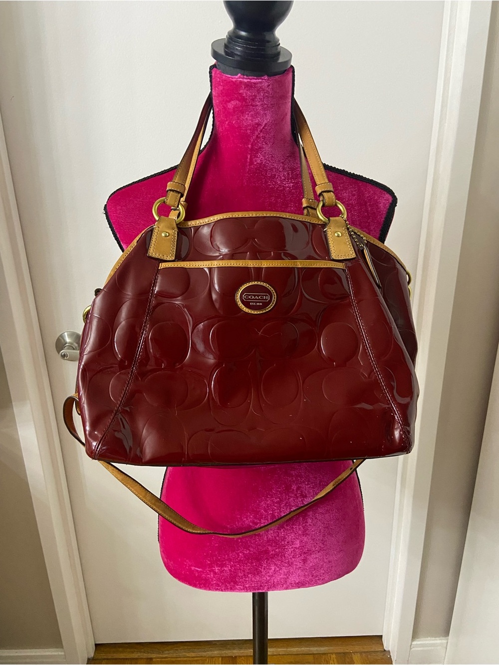 Coach red patent leather vintage shoulder crossbody bag